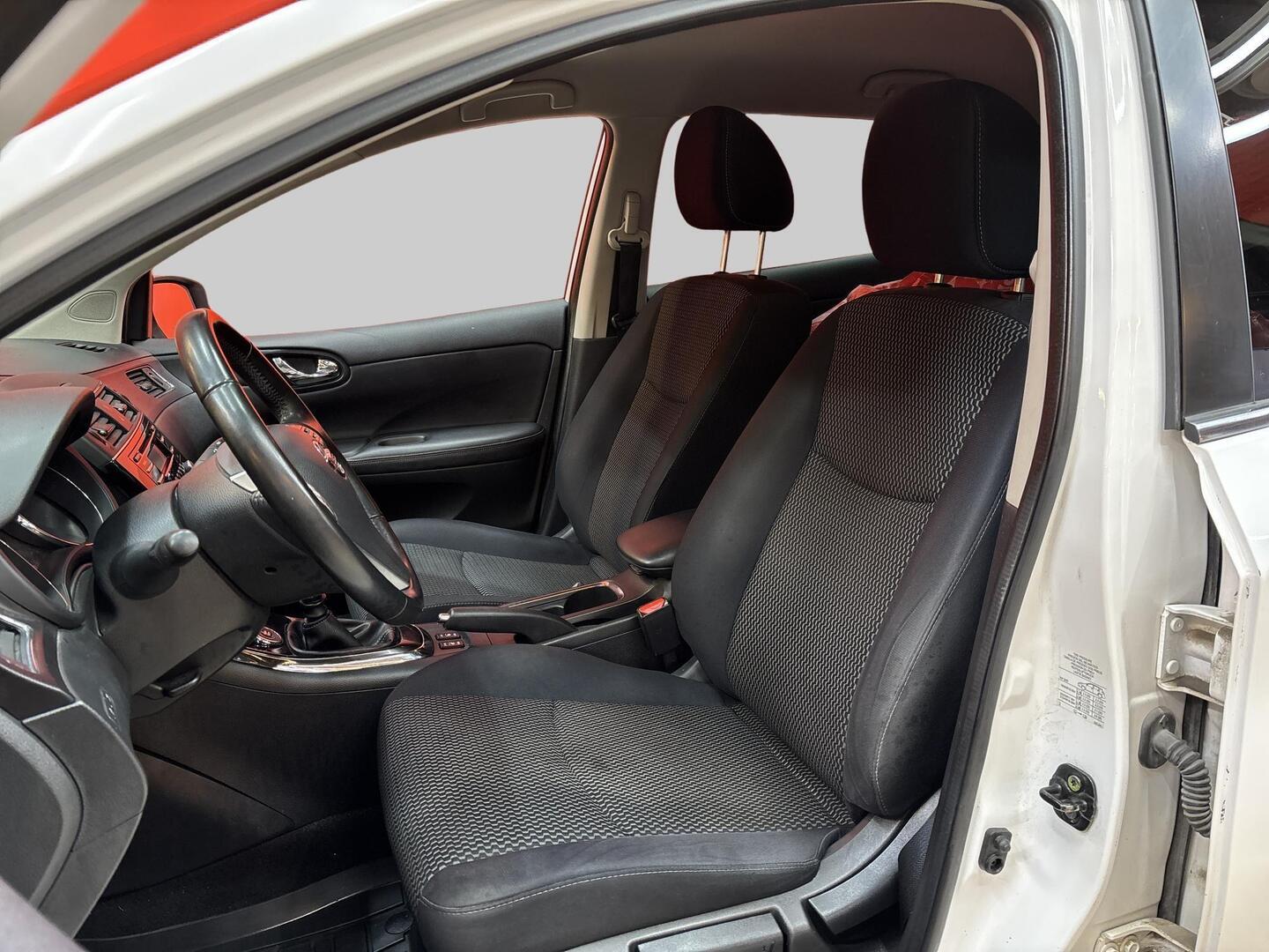 NISSAN Pulsar 2015