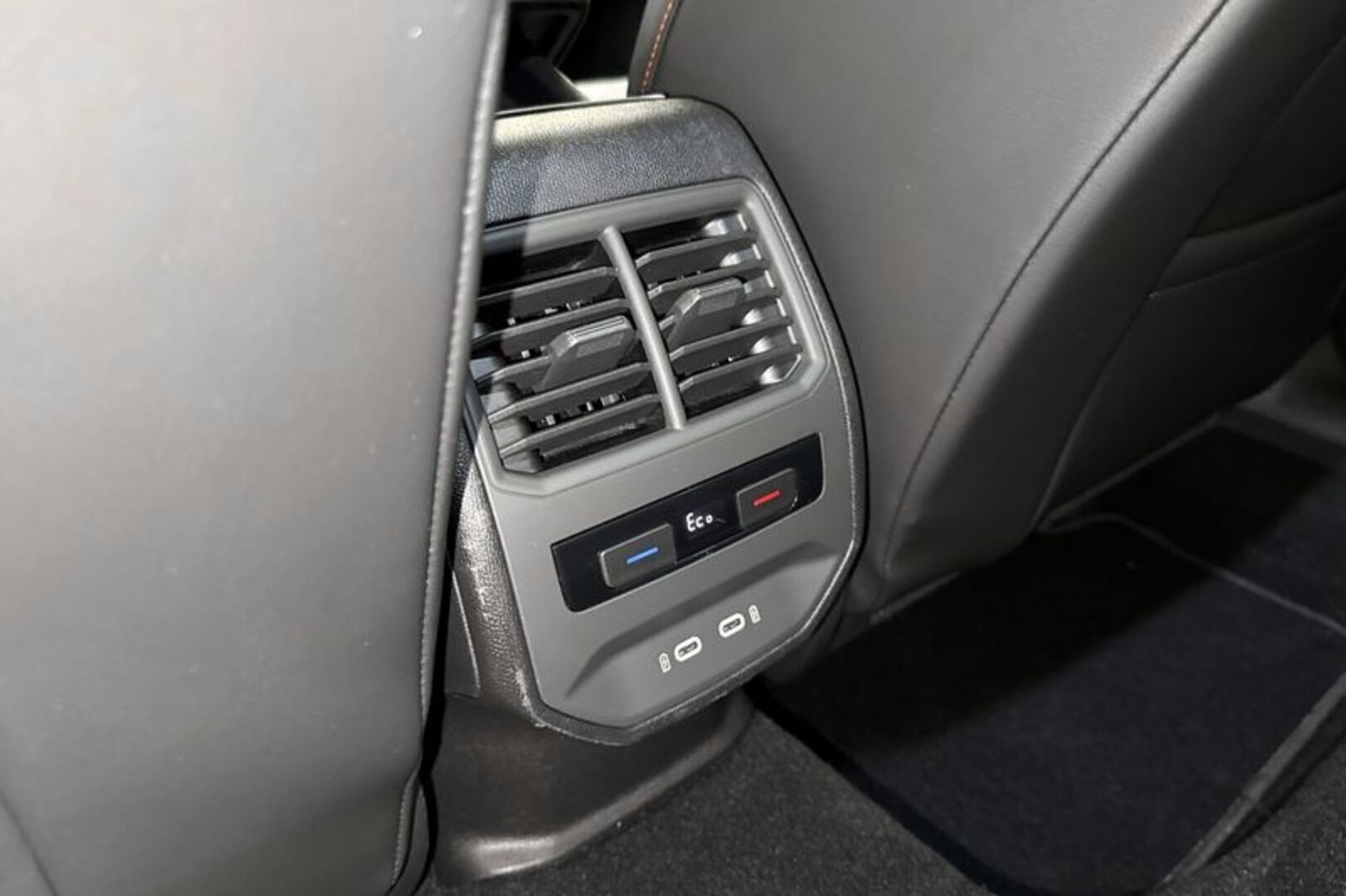 SEAT LEON SPORTSTOURER 2021