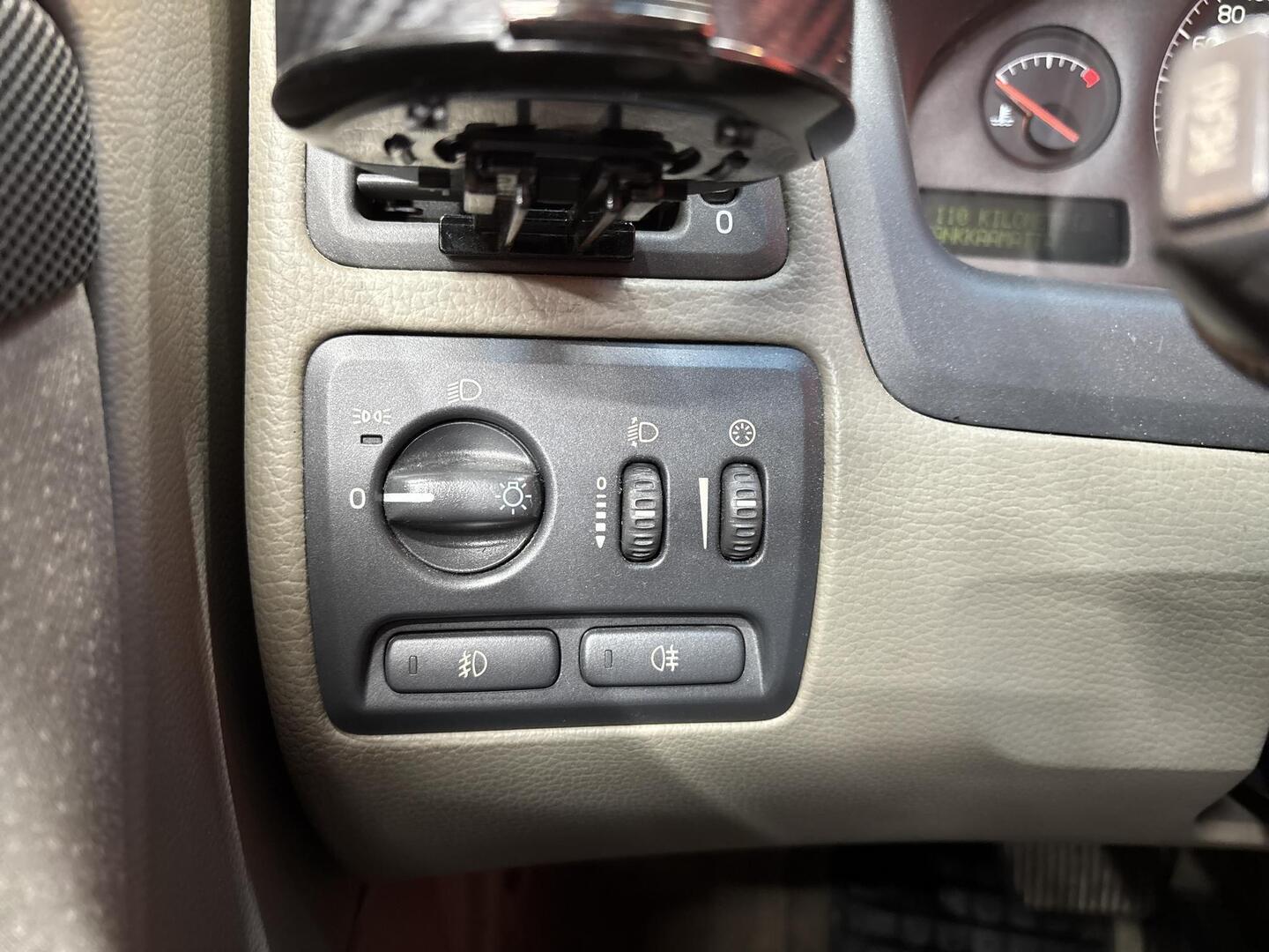 VOLVO S60 2002