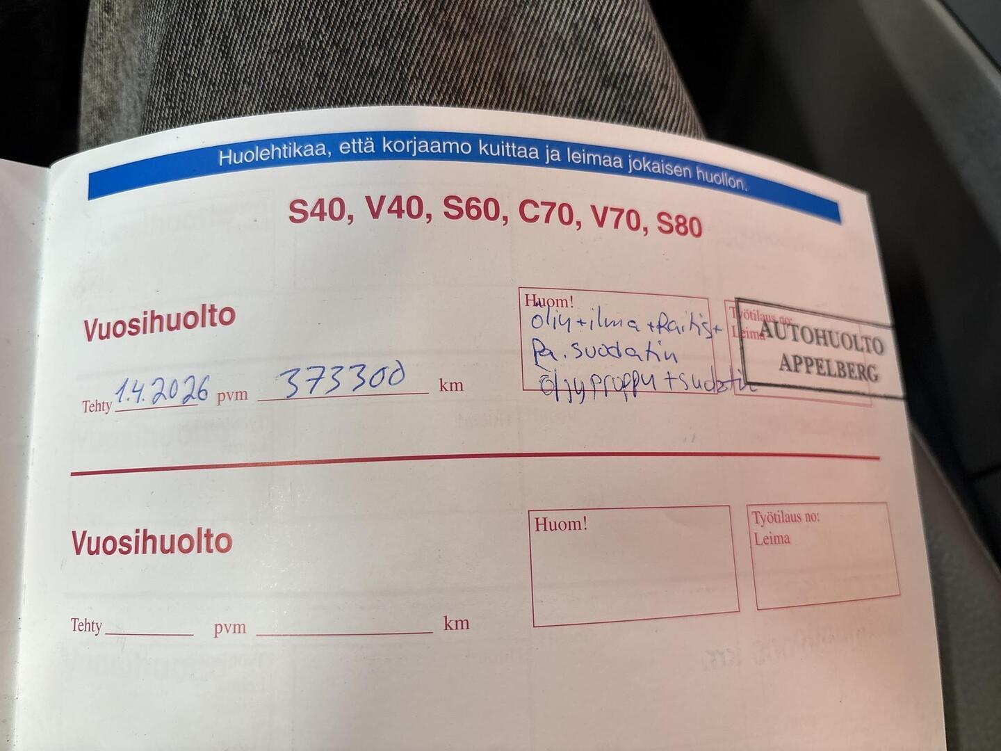 VOLVO S60 2002