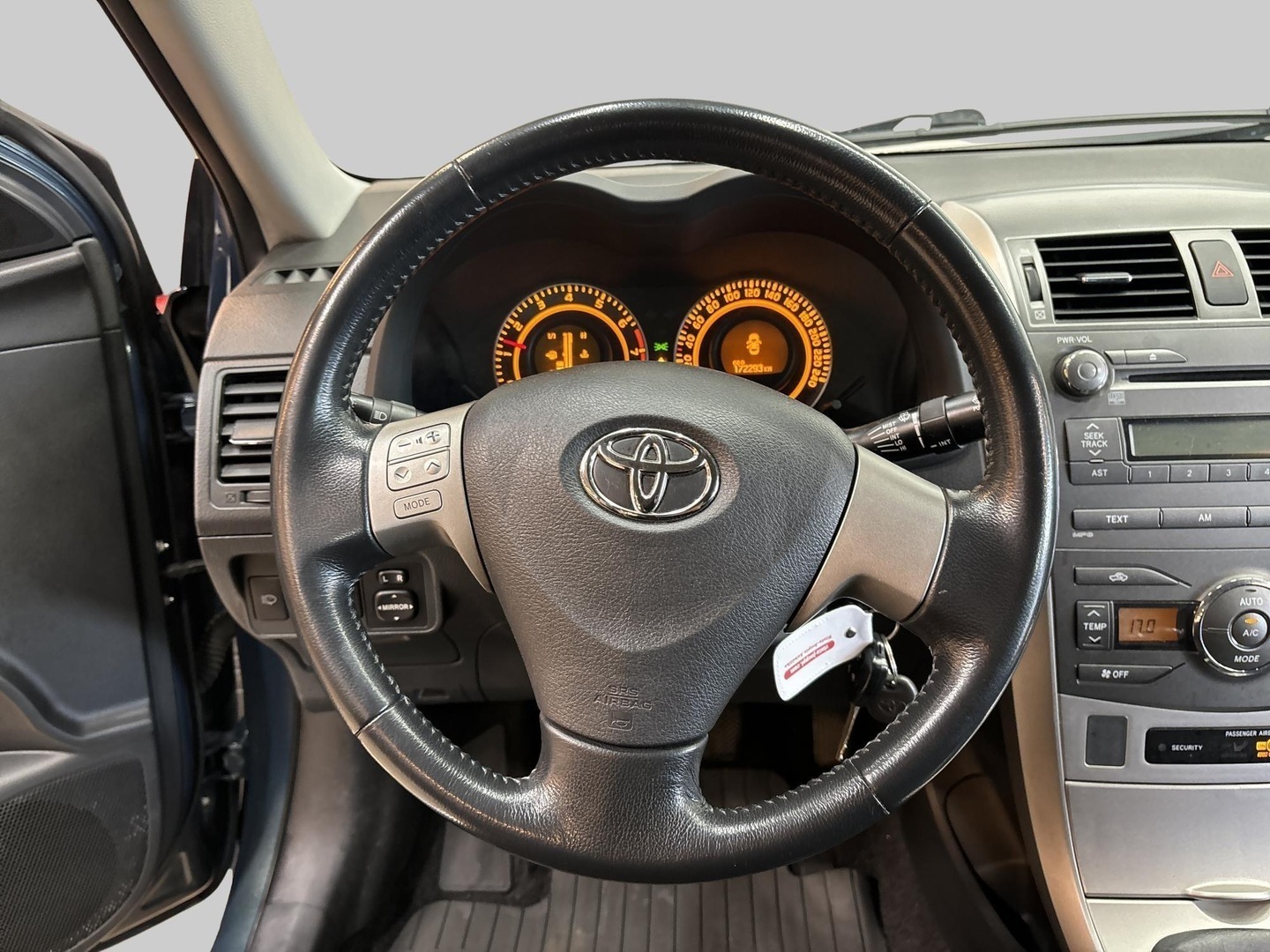 TOYOTA Corolla 2007