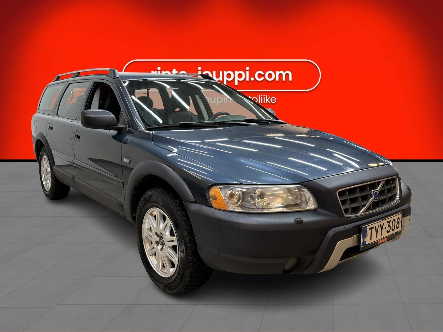 VOLVO XC70 2004
