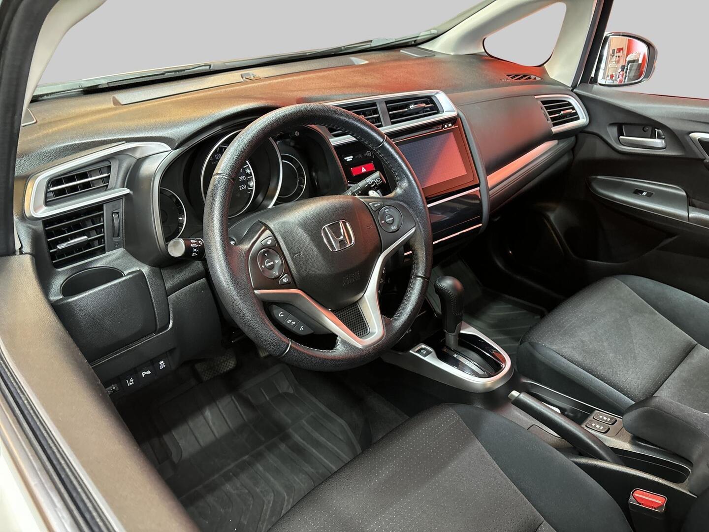 HONDA JAZZ 2016