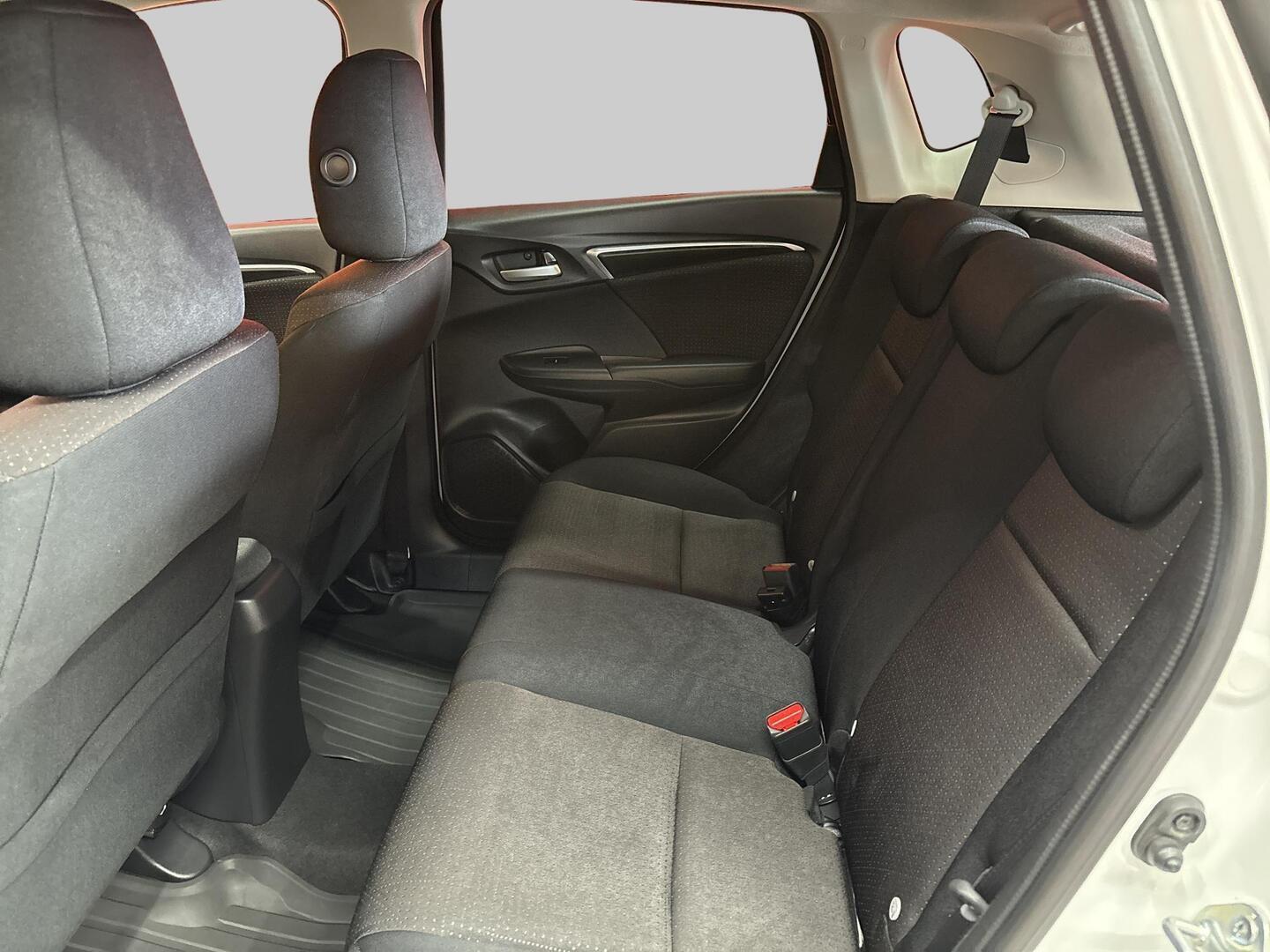 HONDA JAZZ 2016