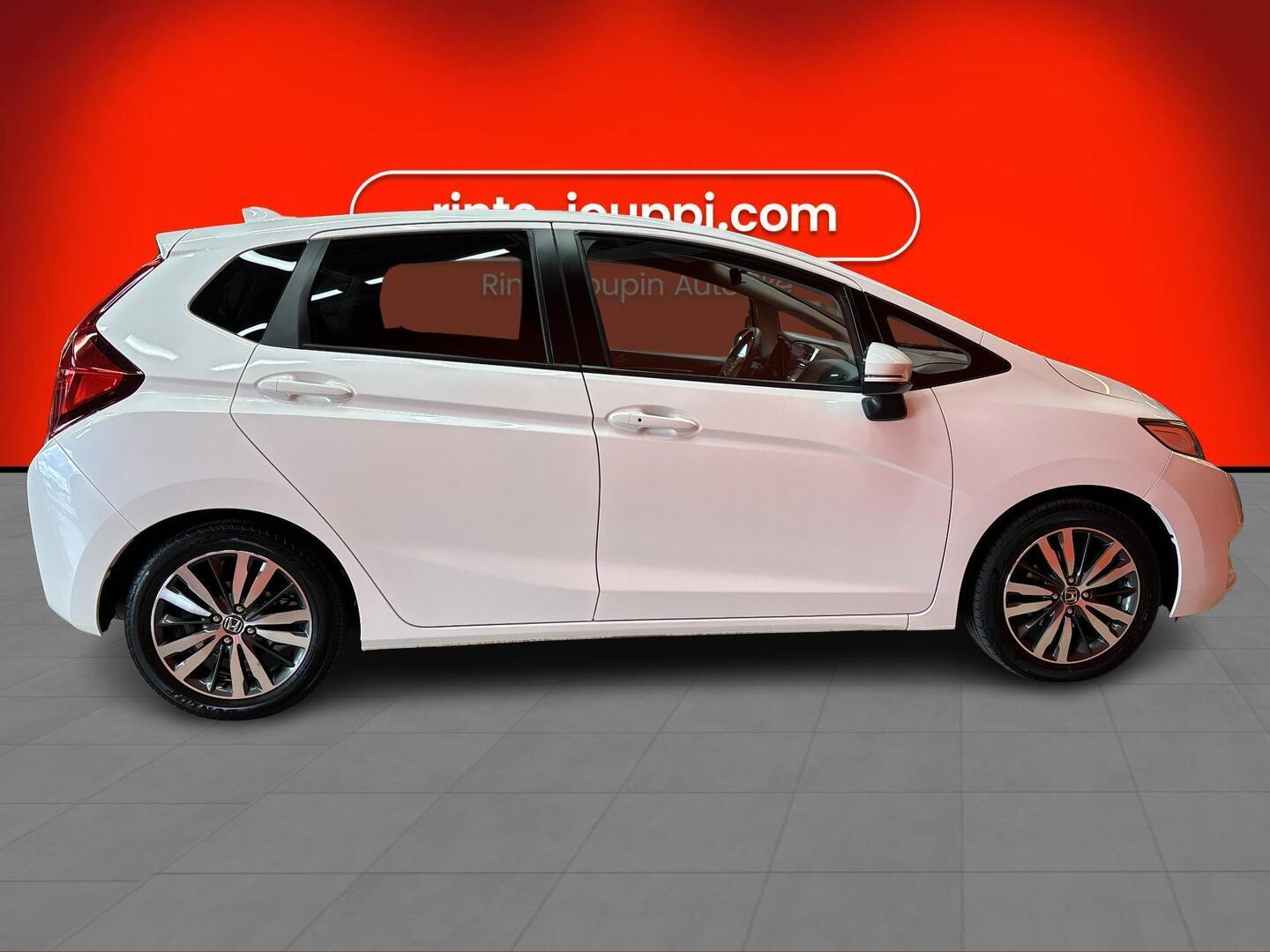 HONDA JAZZ 2016