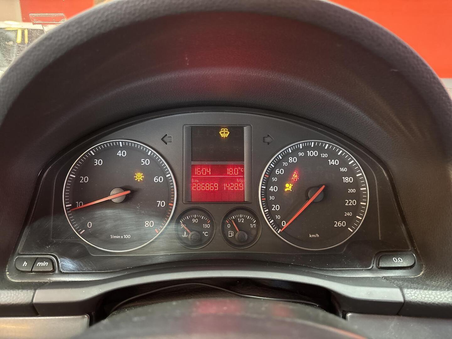 VOLKSWAGEN Jetta 2006