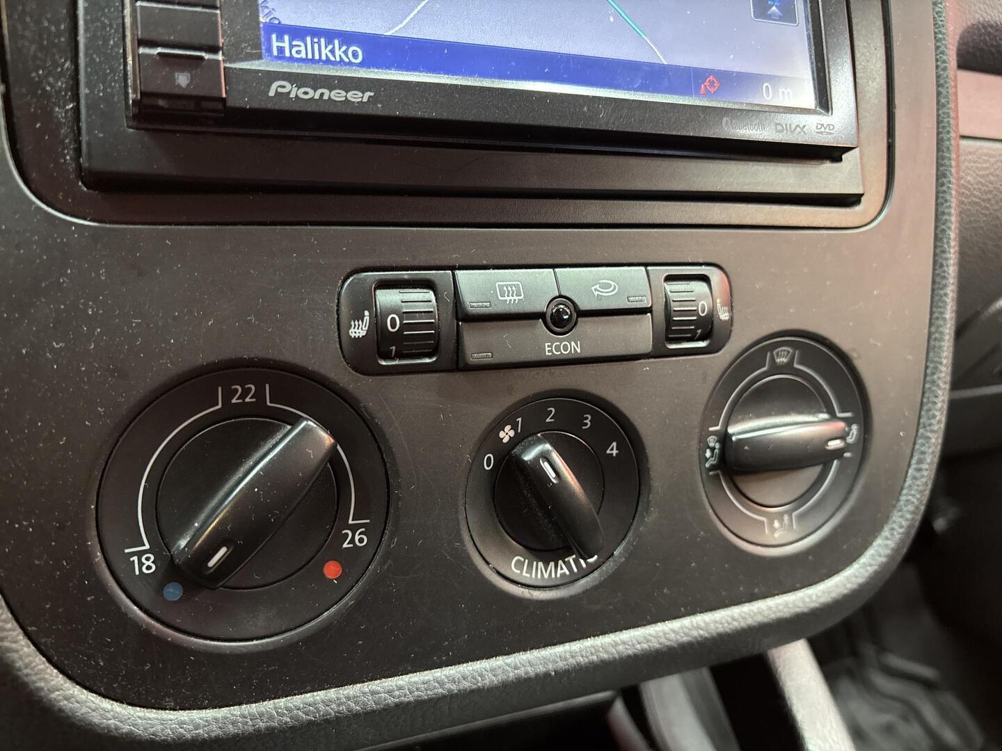 VOLKSWAGEN Jetta 2006