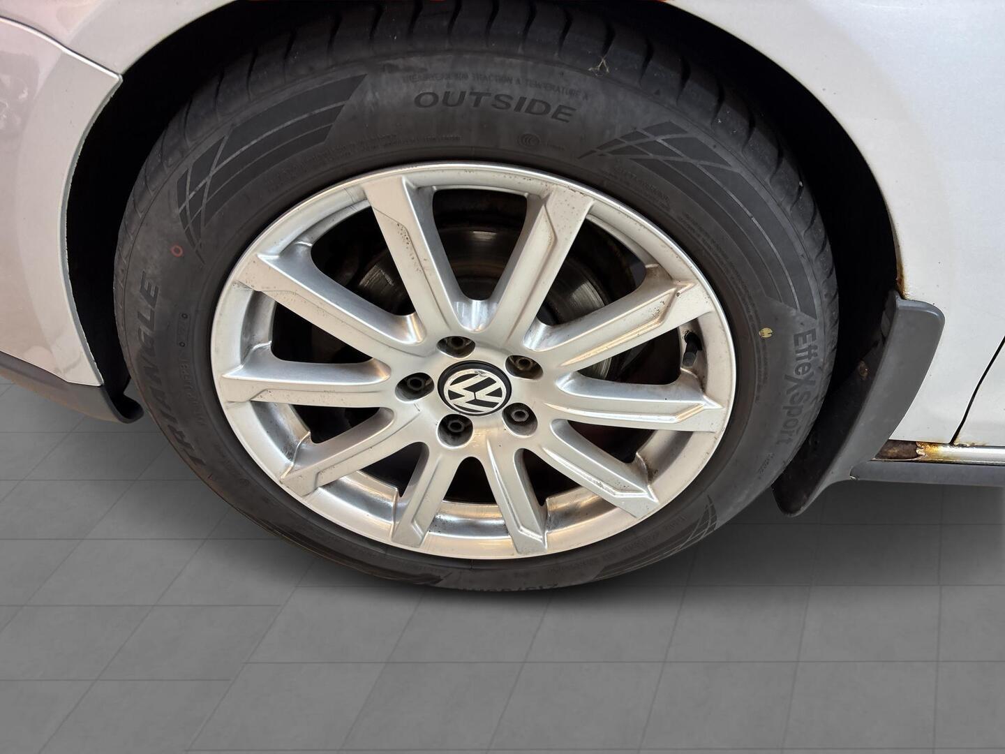 VOLKSWAGEN Jetta 2006