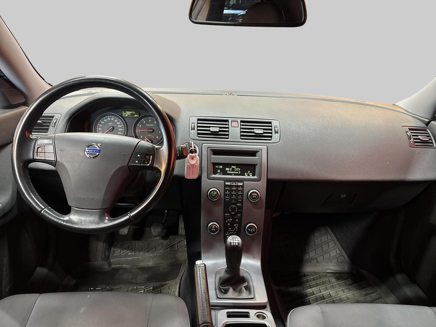 VOLVO S40 2011