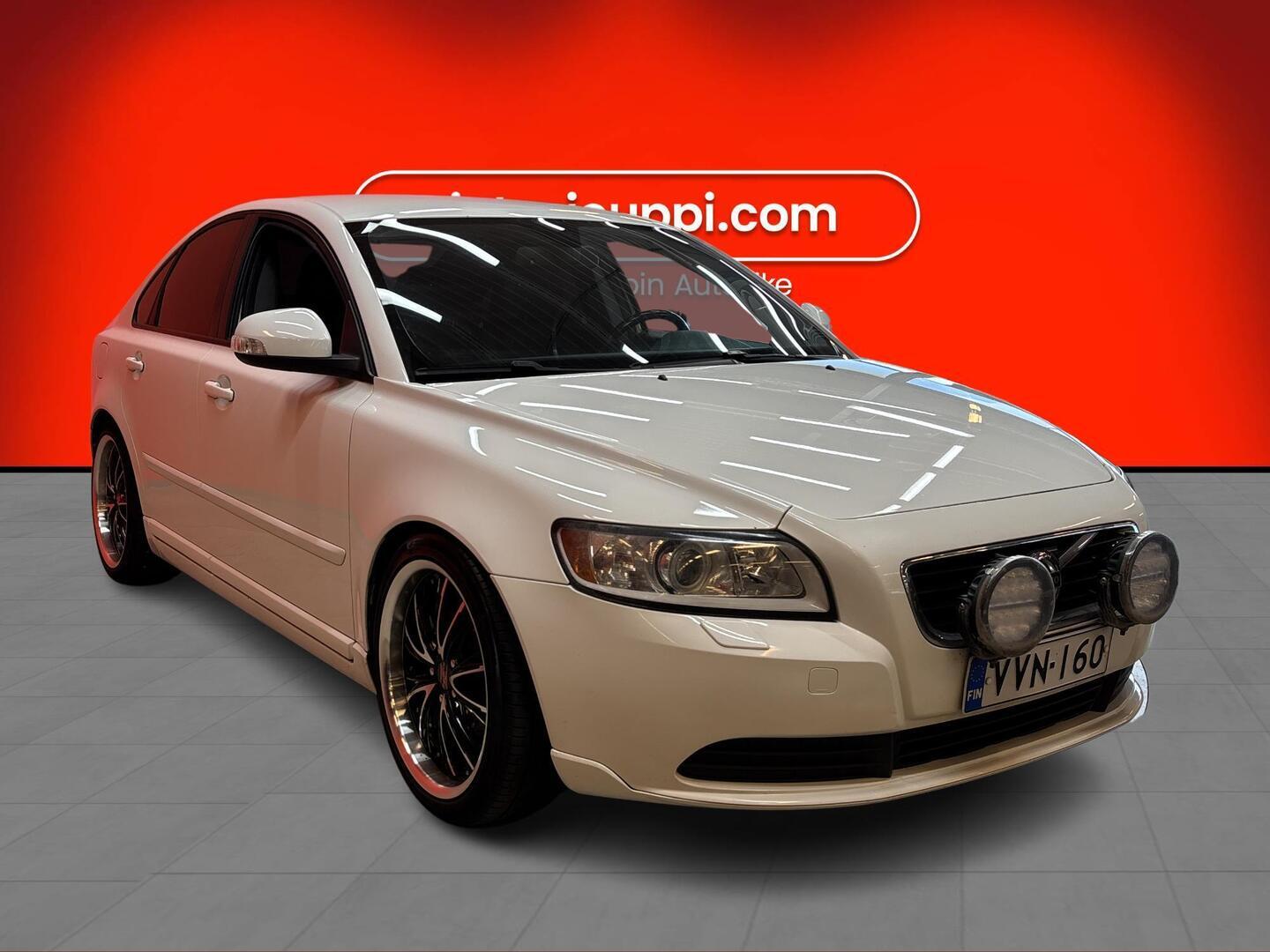 VOLVO S40 2011