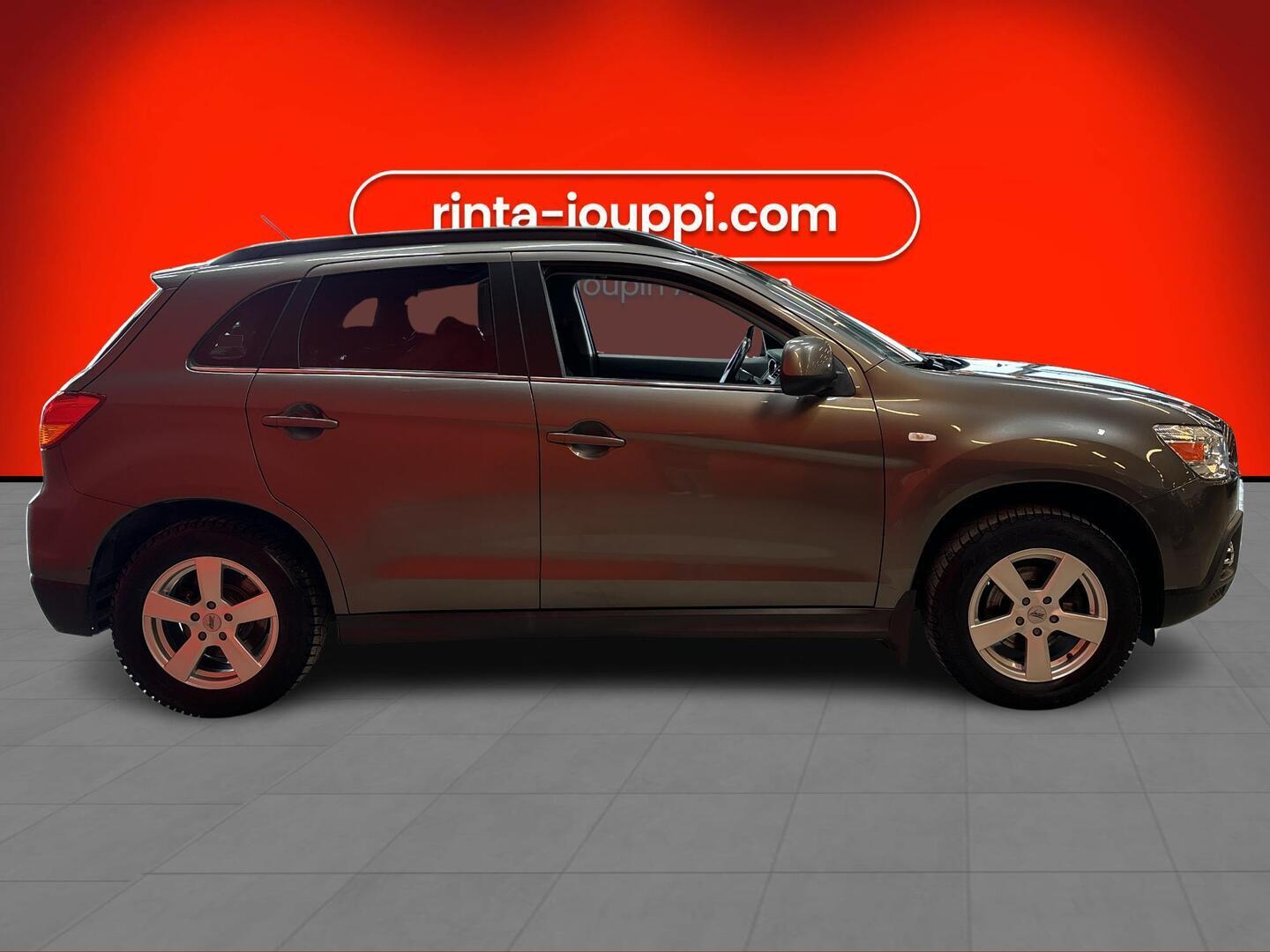 MITSUBISHI ASX 2011