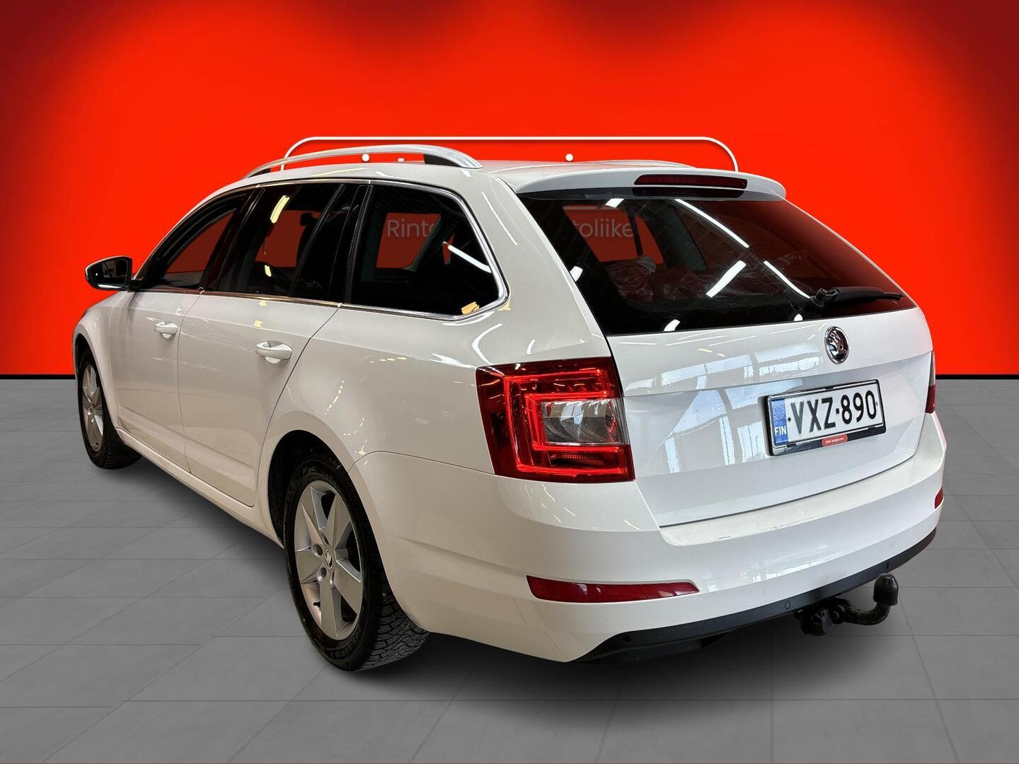 SKODA Octavia 2015
