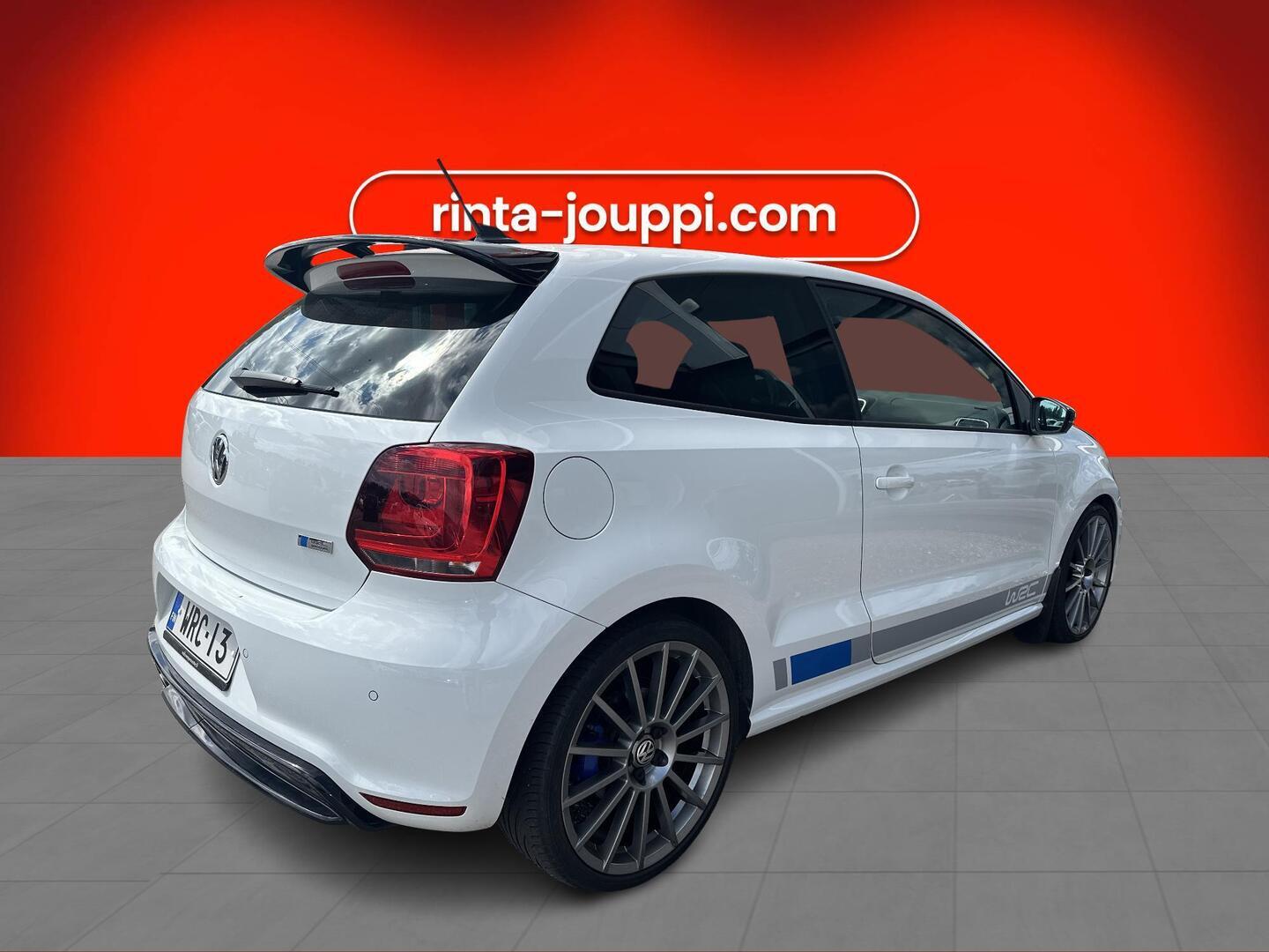 VOLKSWAGEN Polo 2014