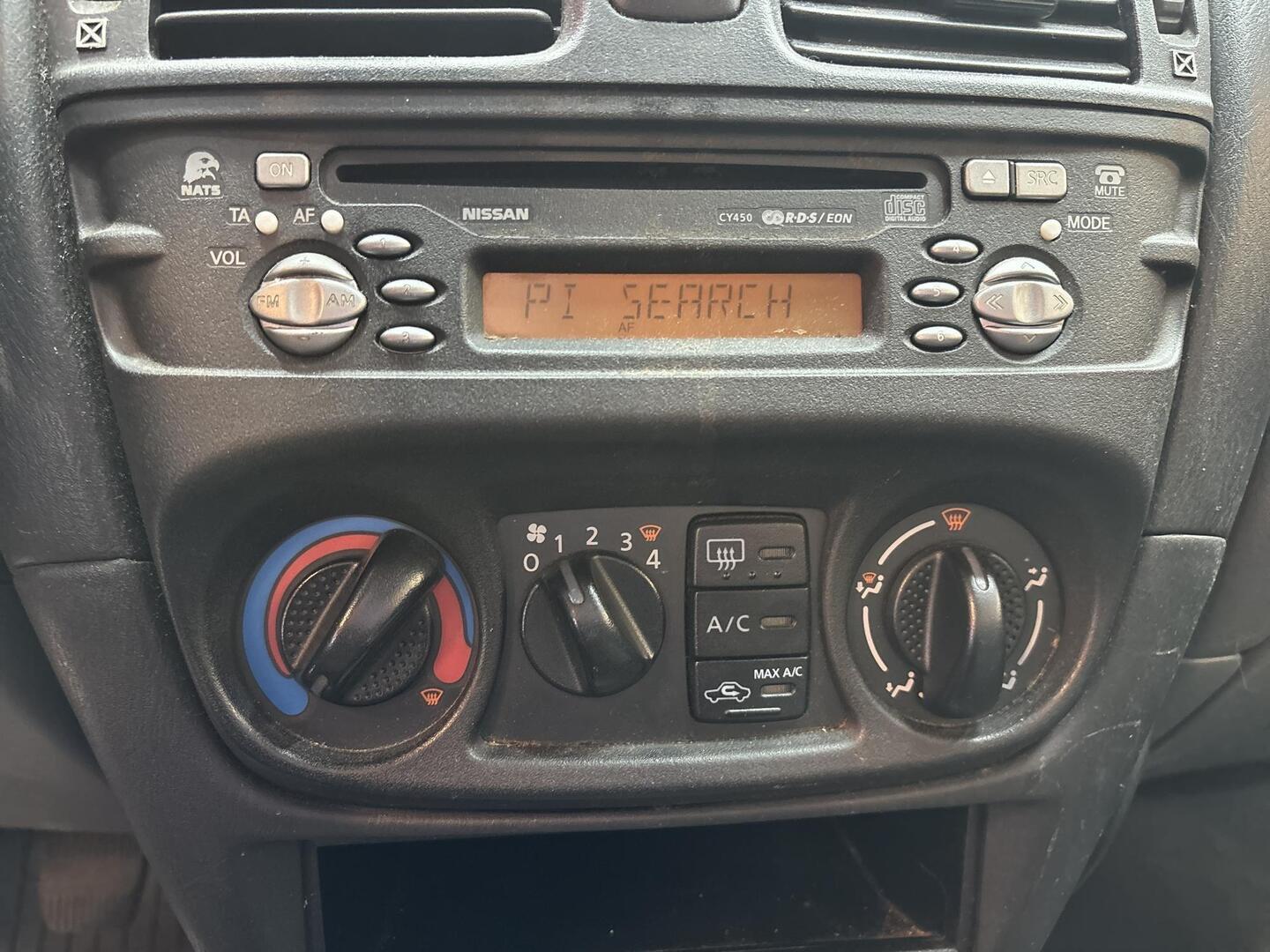 NISSAN Almera 2005