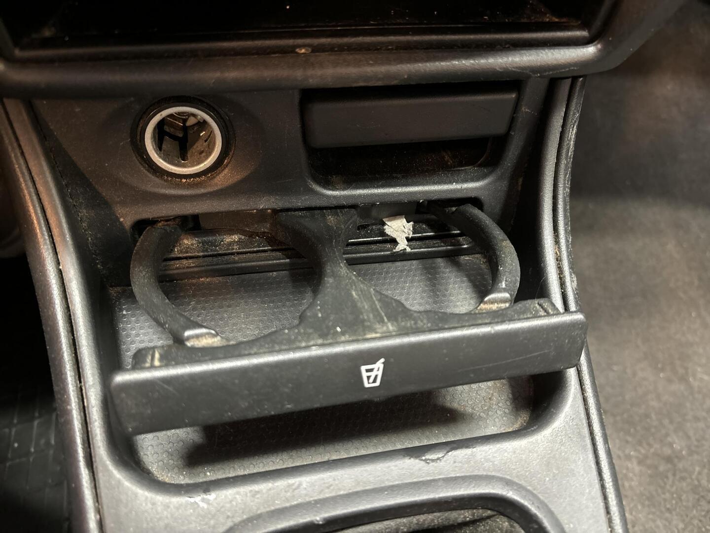 NISSAN Almera 2005