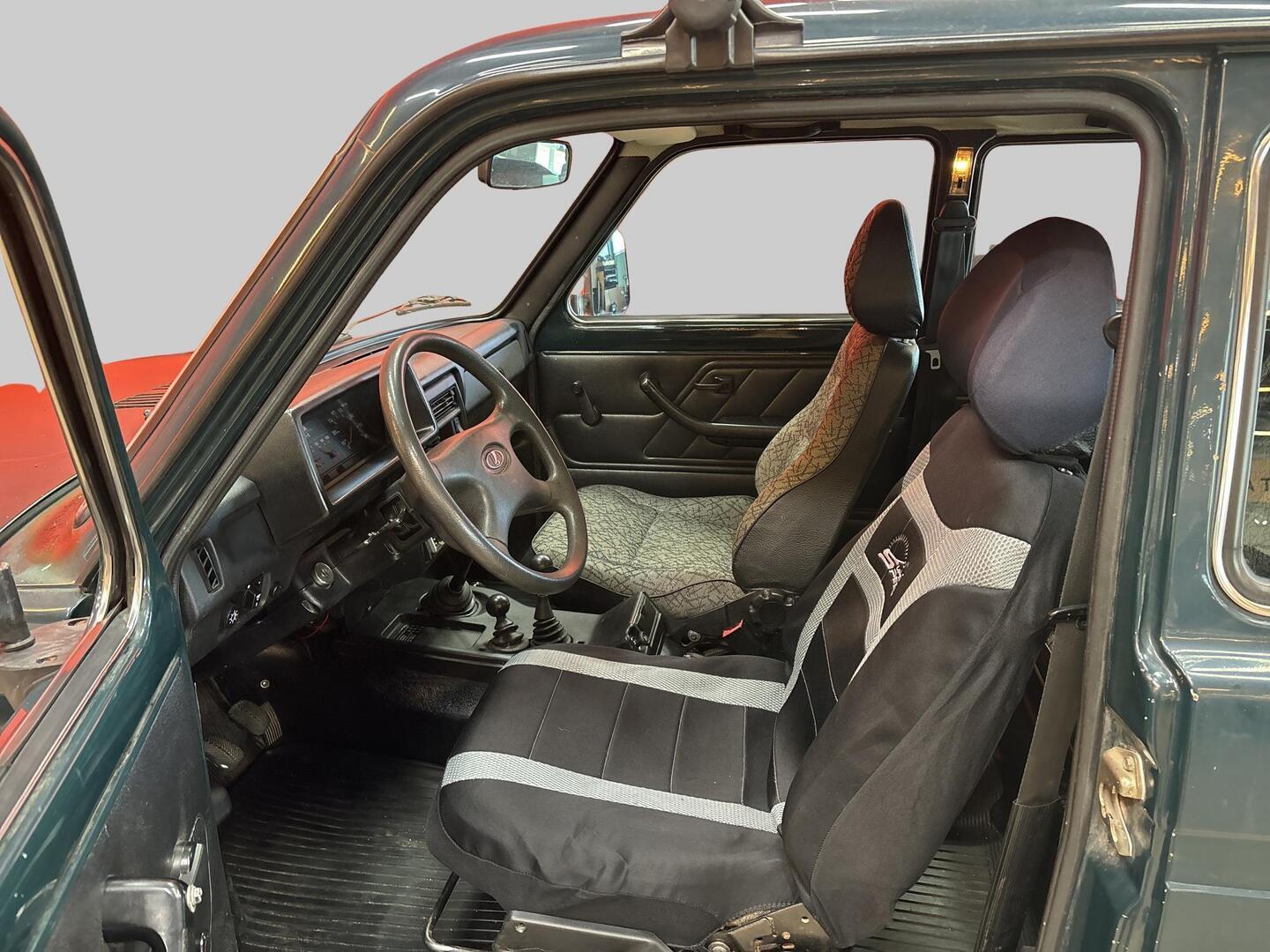 LADA Niva 2007