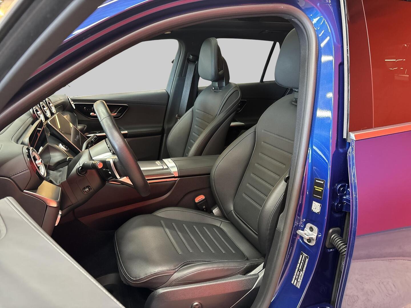 MERCEDES-BENZ GLC 2023