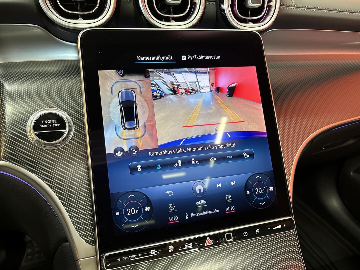 MERCEDES-BENZ GLC 2023