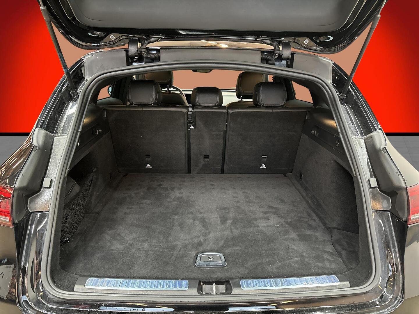 MERCEDES-BENZ EQC 2020