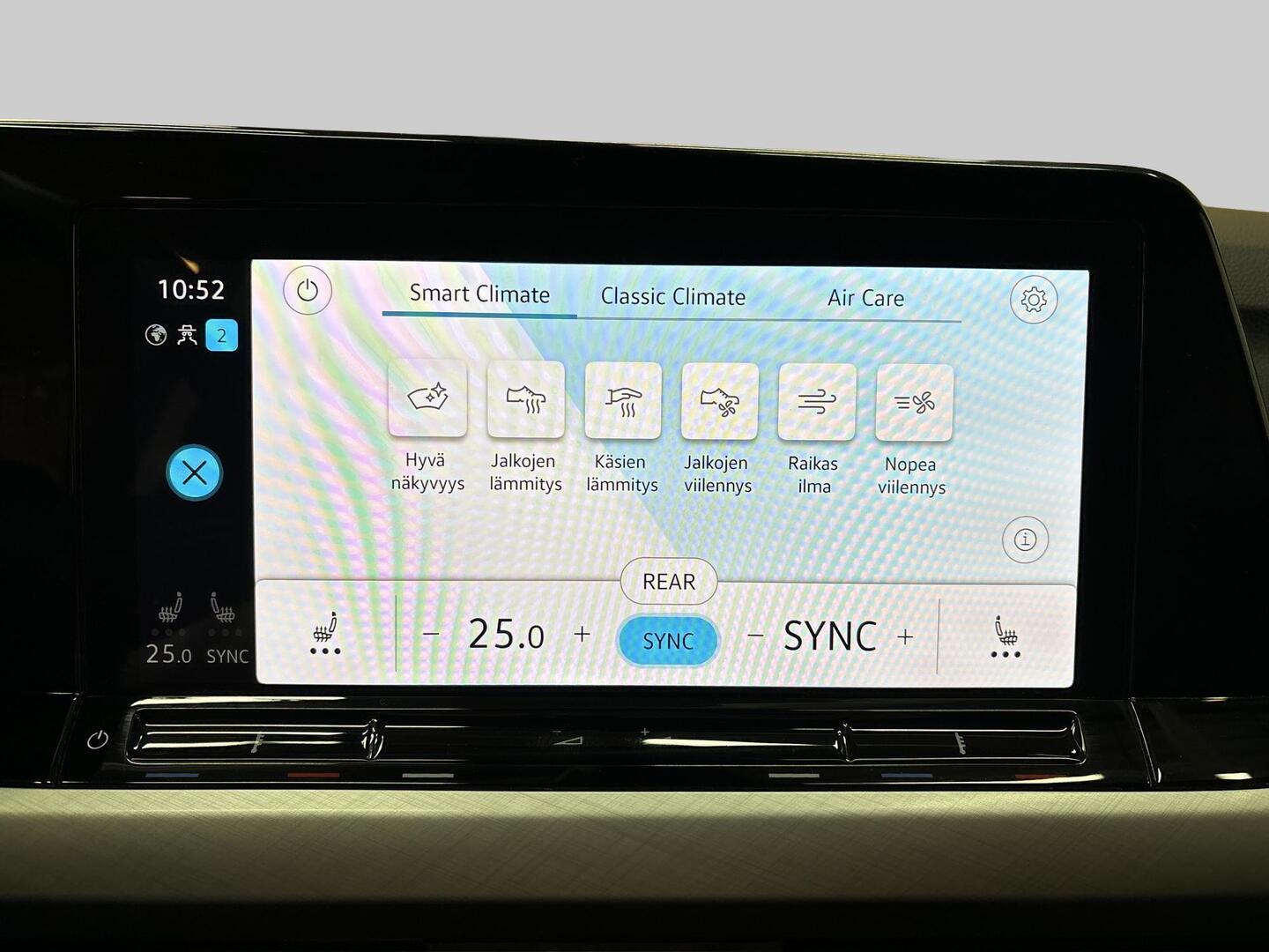 VOLKSWAGEN Golf 2024