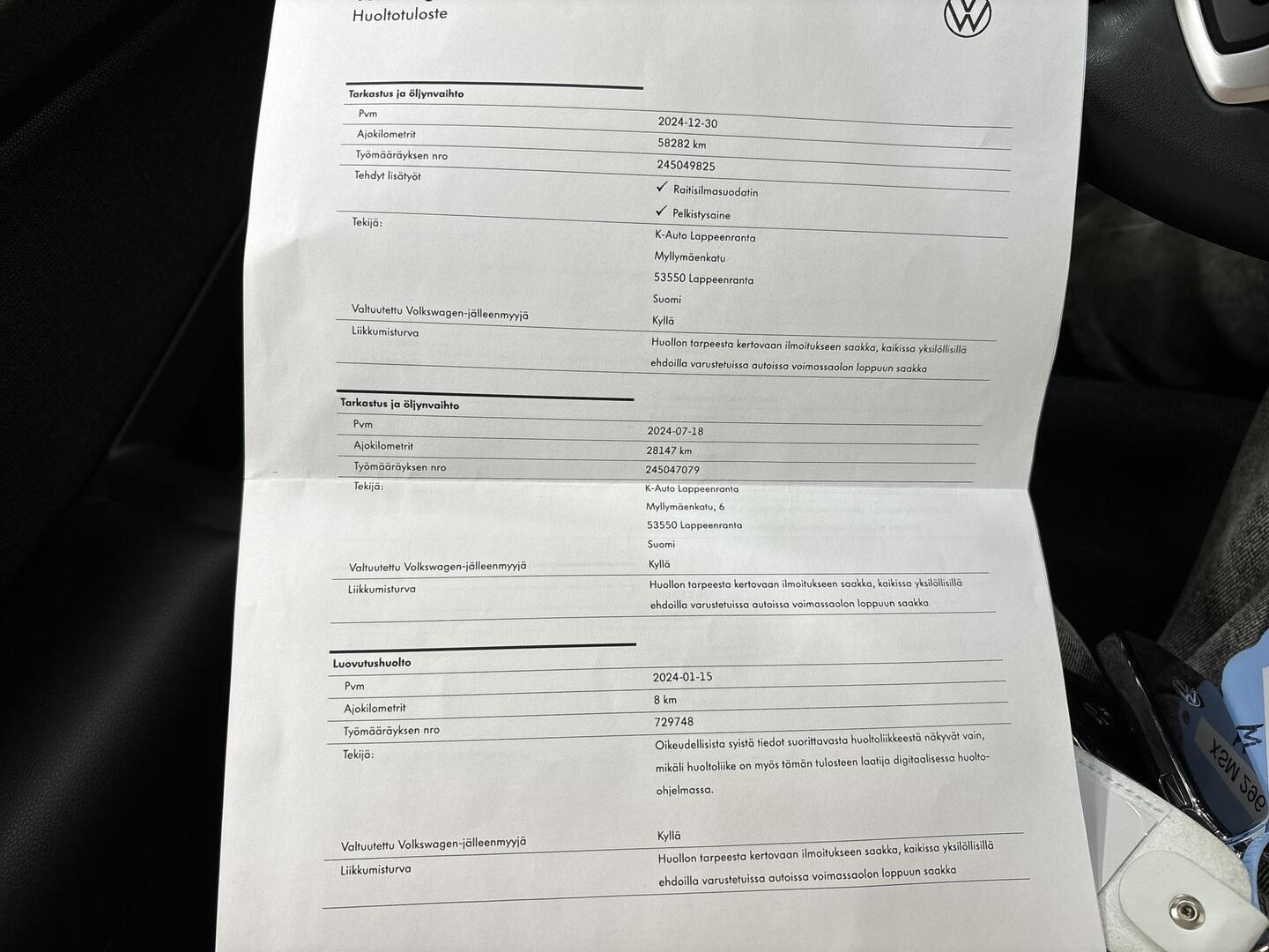 VOLKSWAGEN Golf 2024