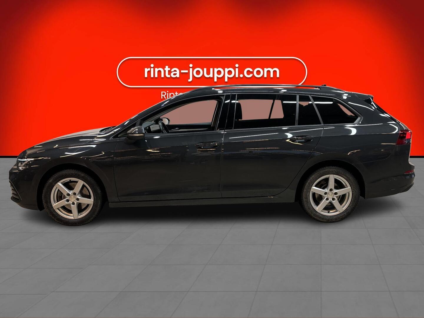 VOLKSWAGEN Golf 2024