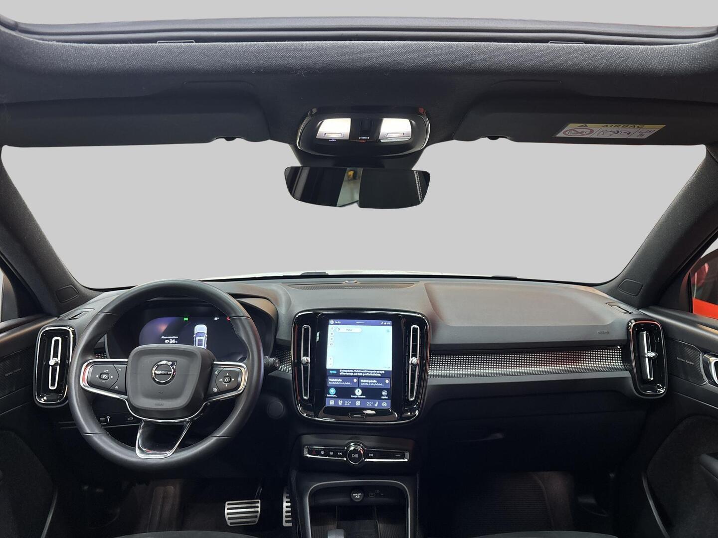 VOLVO XC40 2022