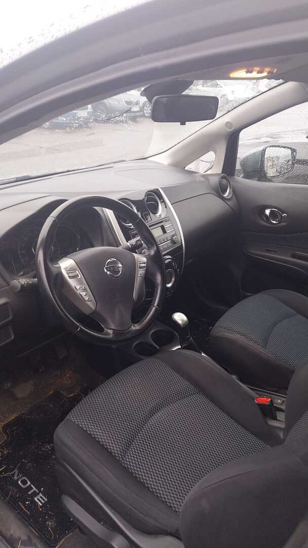 NISSAN Note 2015