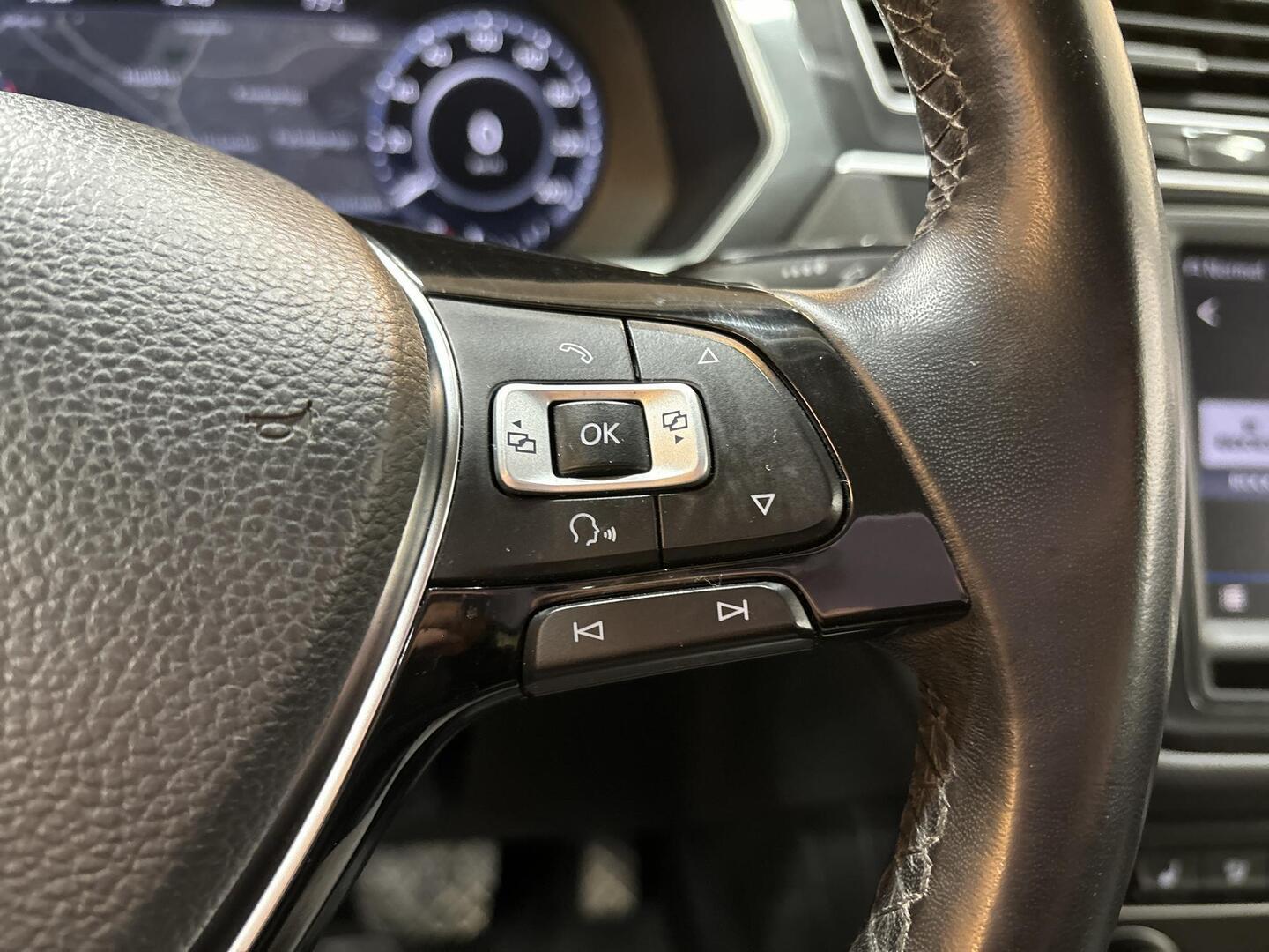 VOLKSWAGEN Tiguan 2017