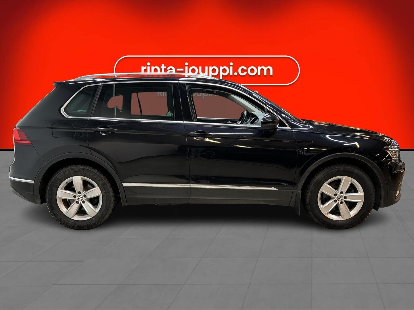 VOLKSWAGEN Tiguan 2017