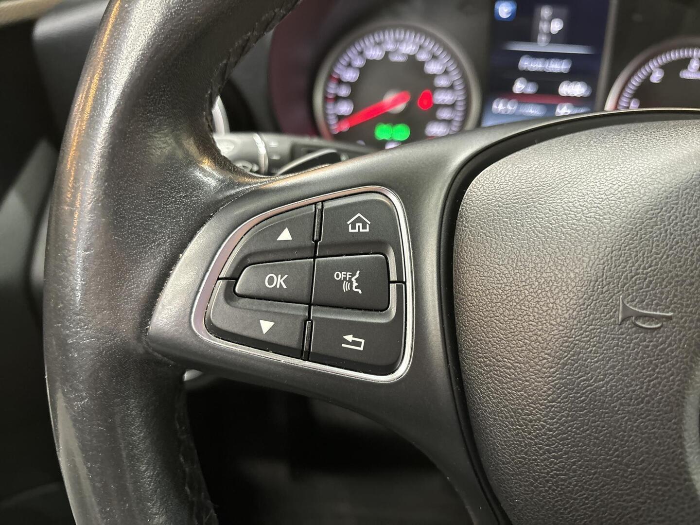 MERCEDES-BENZ C 2018