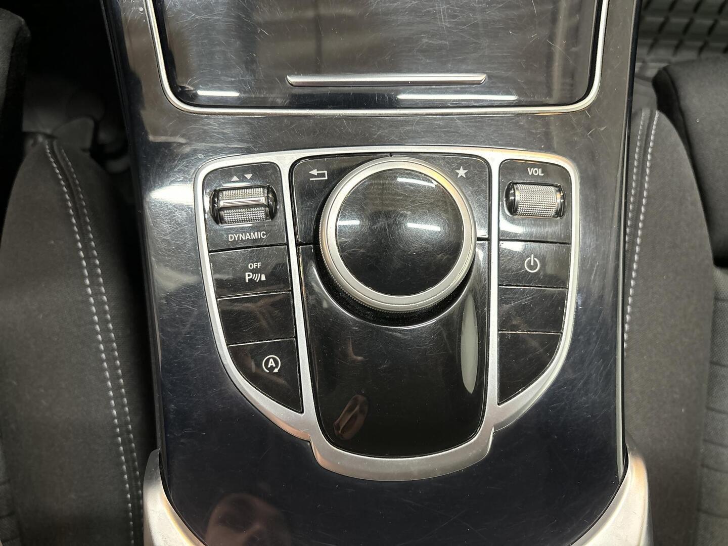 MERCEDES-BENZ C 2018