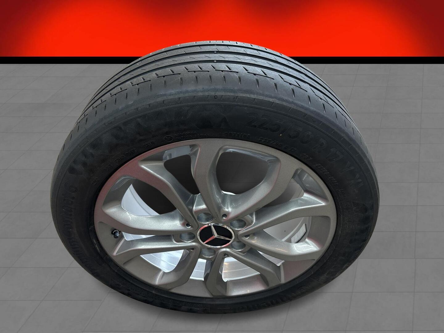 MERCEDES-BENZ C 2018