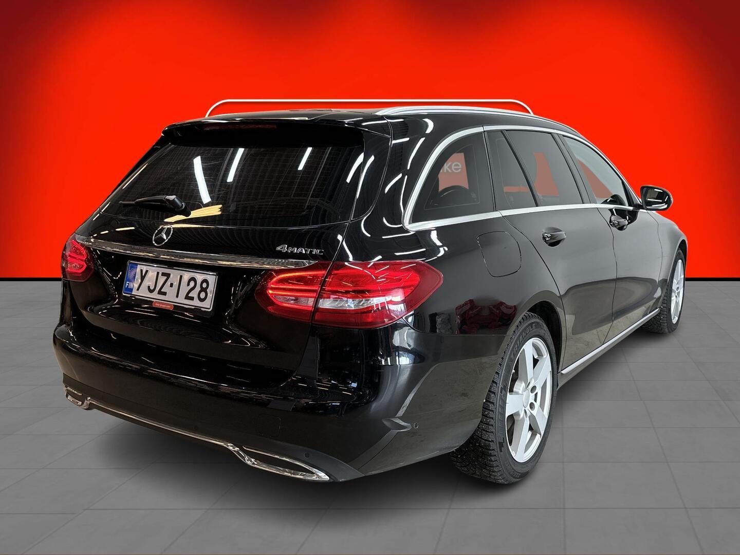 MERCEDES-BENZ C 2018