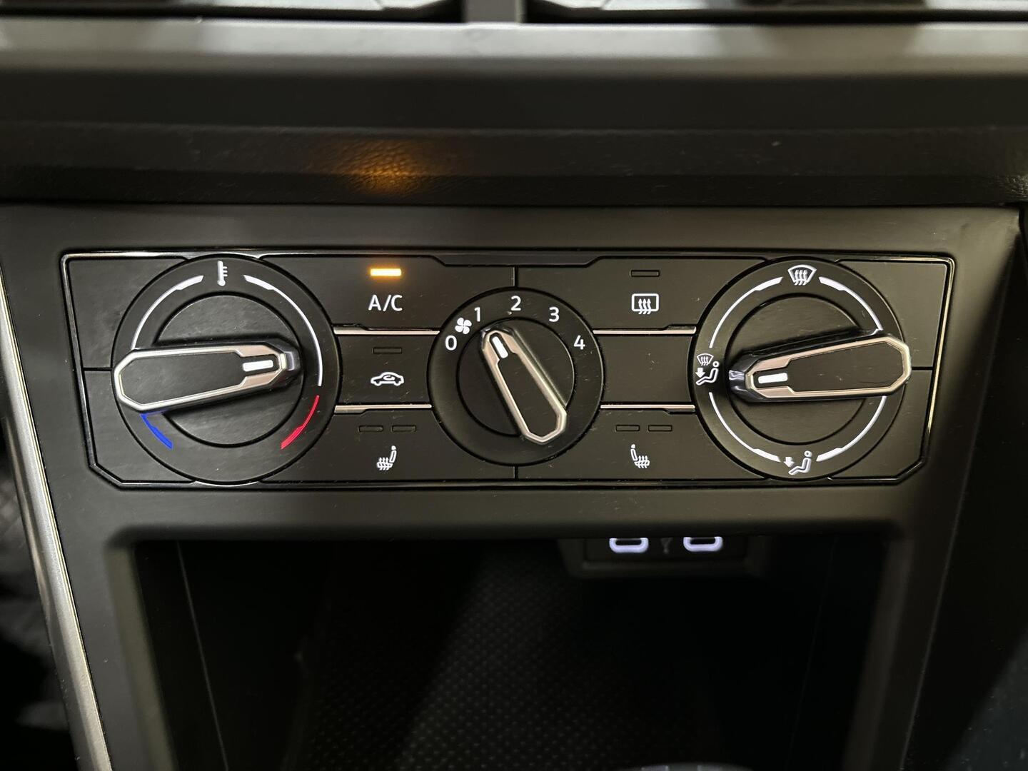 VOLKSWAGEN Polo 2022