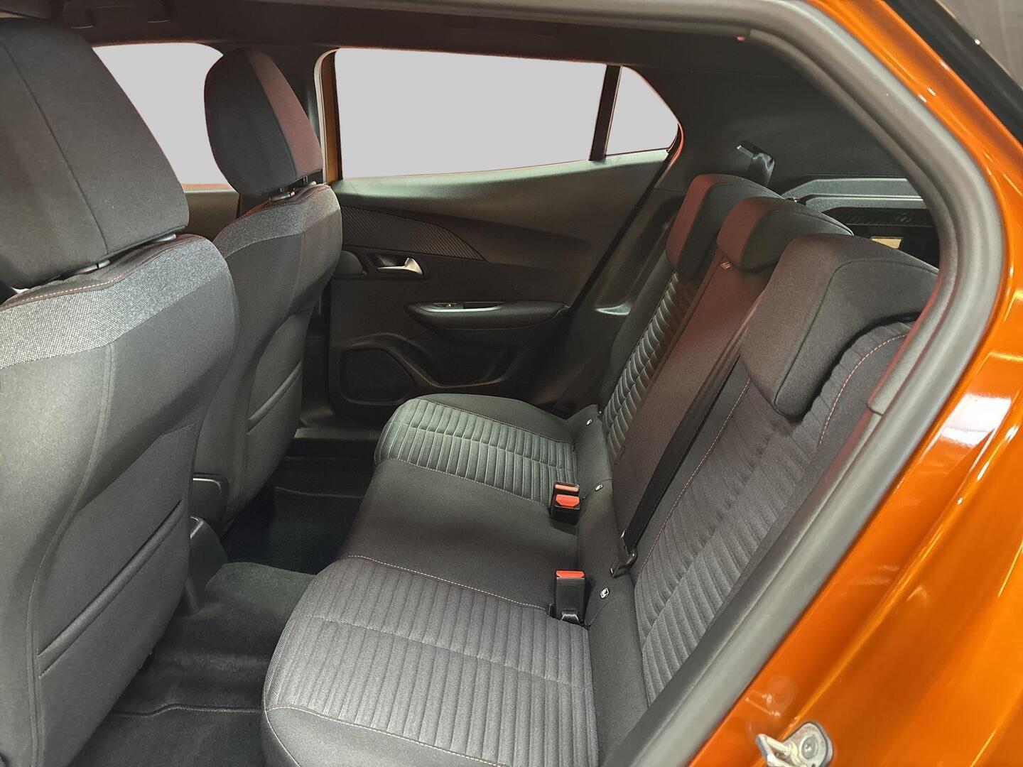 PEUGEOT 2008 2023