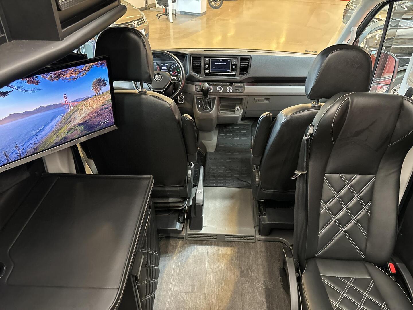 VOLKSWAGEN Crafter 2023