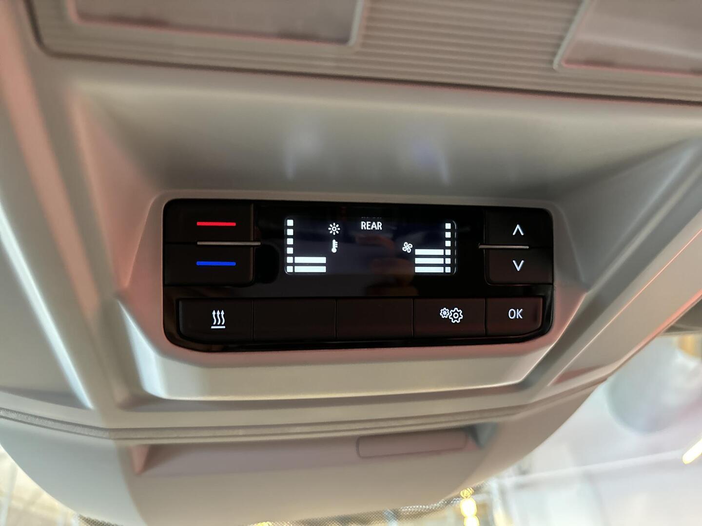 VOLKSWAGEN Crafter 2023