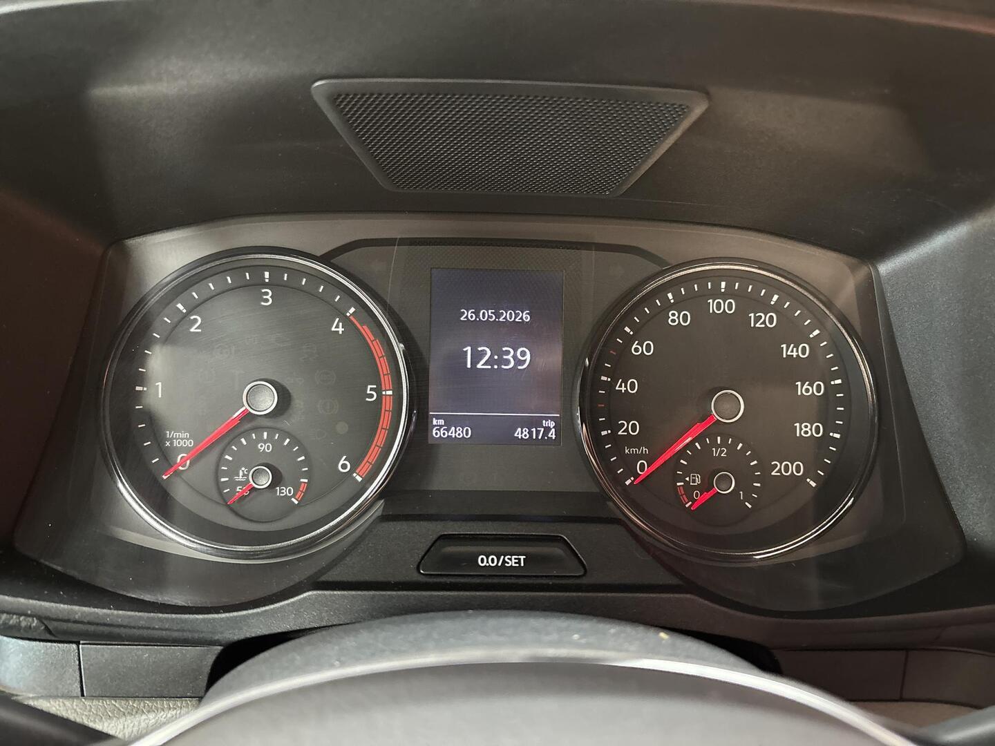 VOLKSWAGEN Crafter 2023
