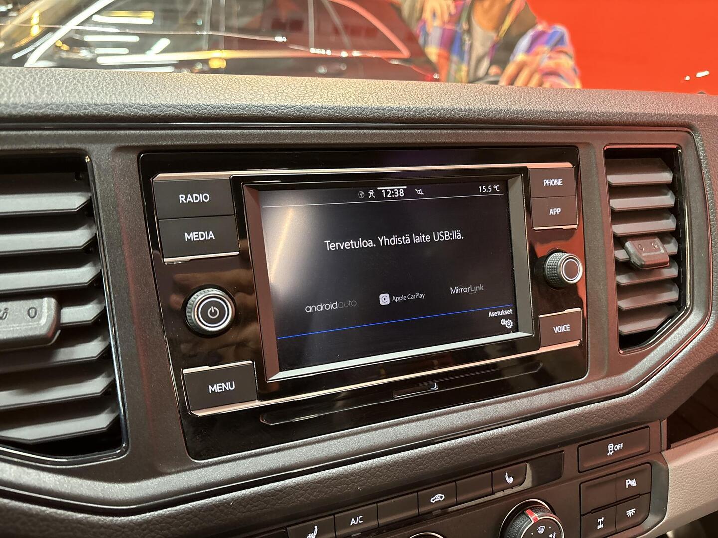 VOLKSWAGEN Crafter 2023