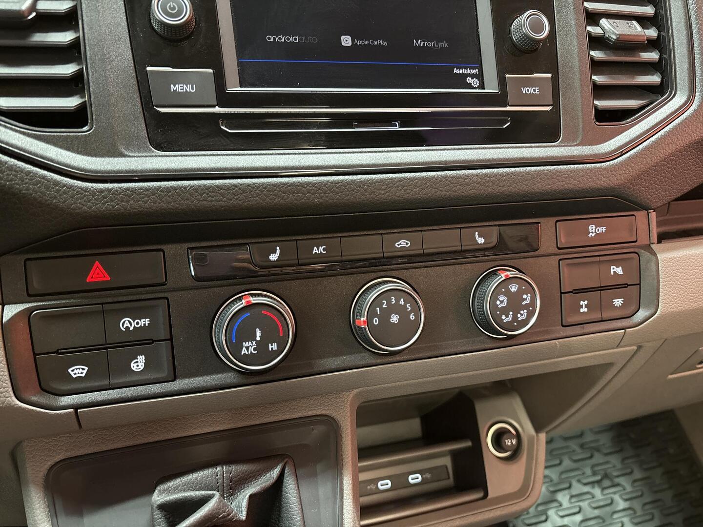 VOLKSWAGEN Crafter 2023