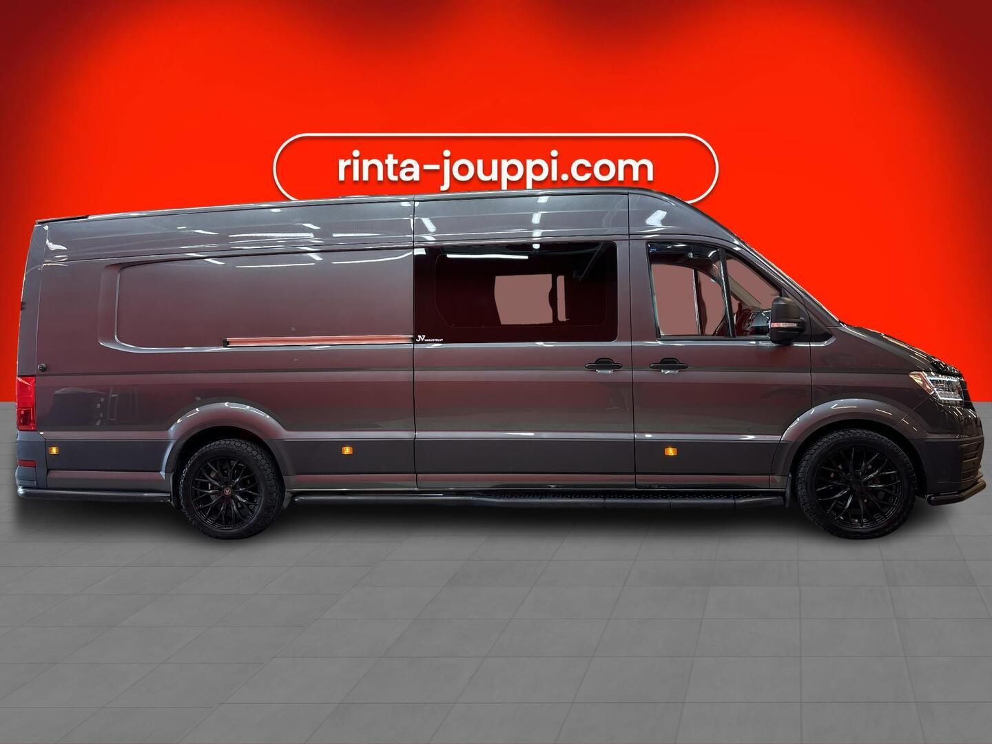 VOLKSWAGEN Crafter 2023