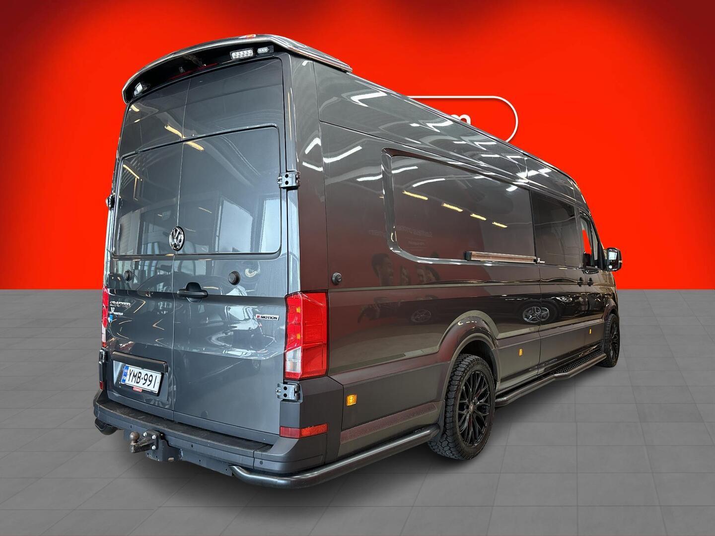 VOLKSWAGEN Crafter 2023