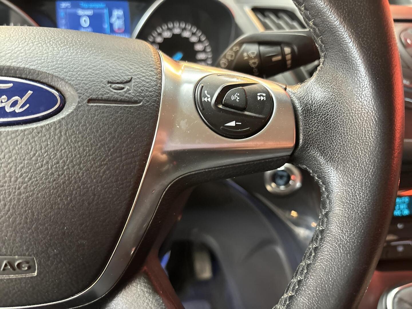 FORD Kuga 2014