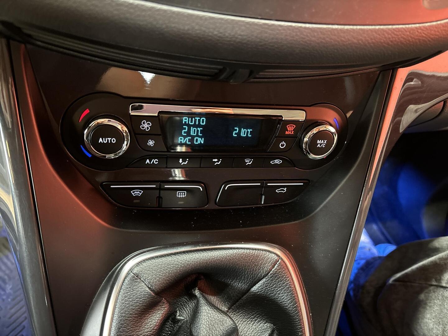 FORD Kuga 2014