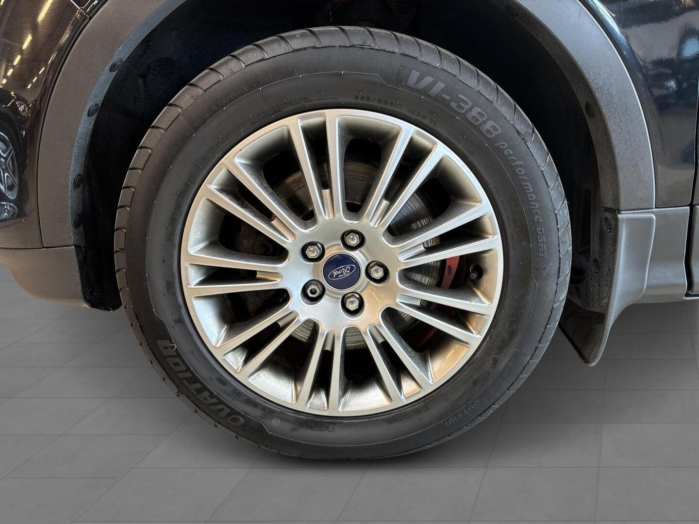 FORD Kuga 2014