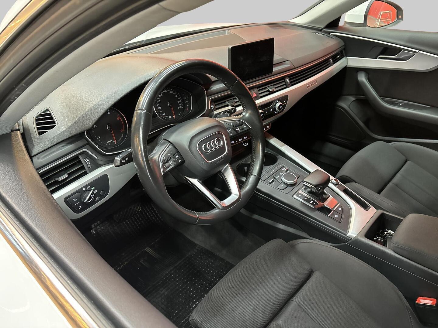 AUDI A4 allroad quattro 2016