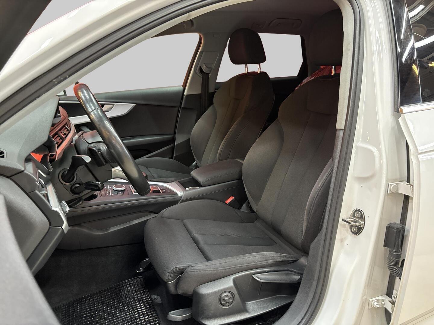 AUDI A4 allroad quattro 2016