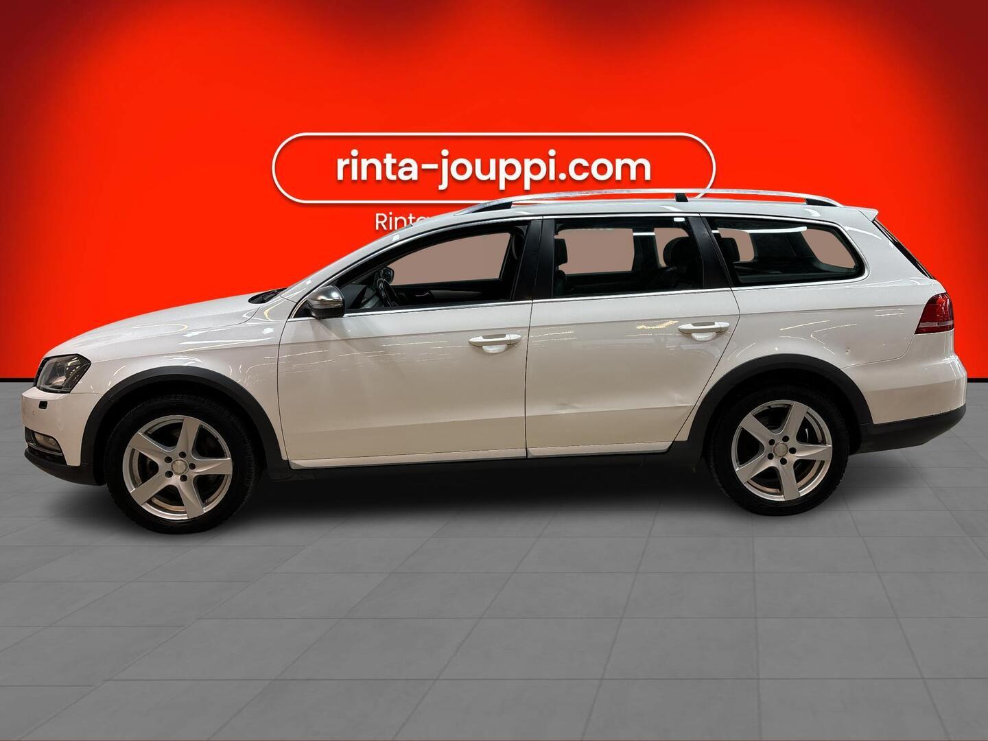 VOLKSWAGEN Passat 2014