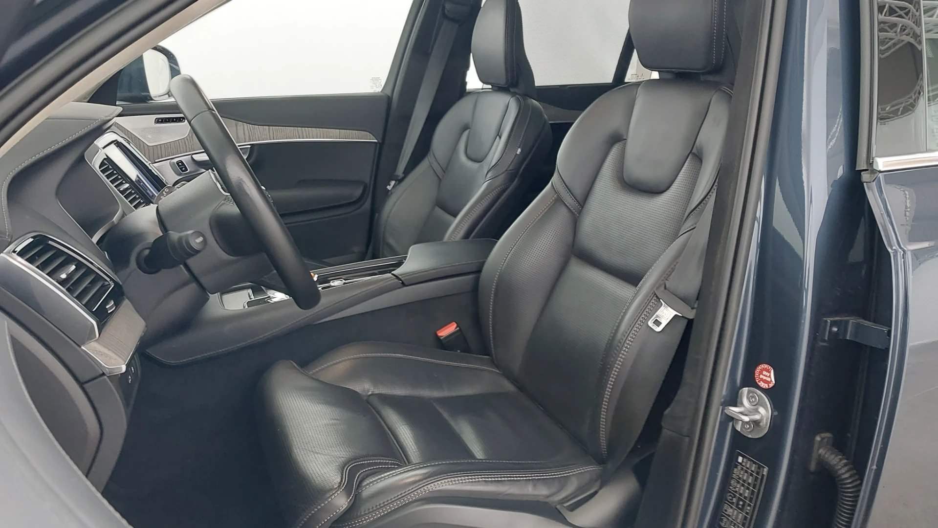 VOLVO XC90 2022